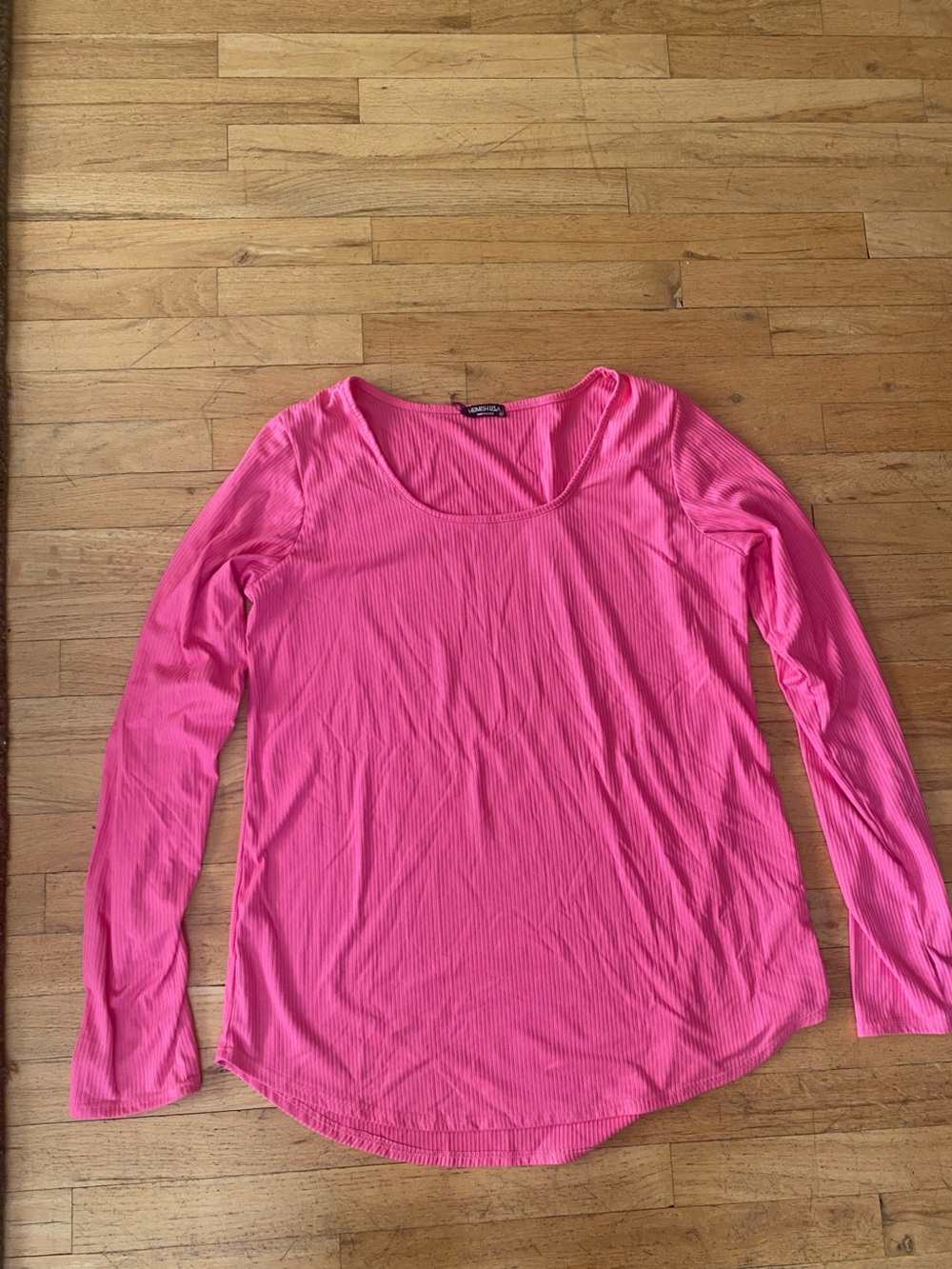 Heimish U.S.A long sleeve pibk ribbed top. Size 2x